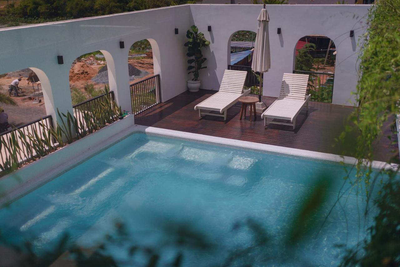 Hotel Montagne Boutique Kampot Exterior foto